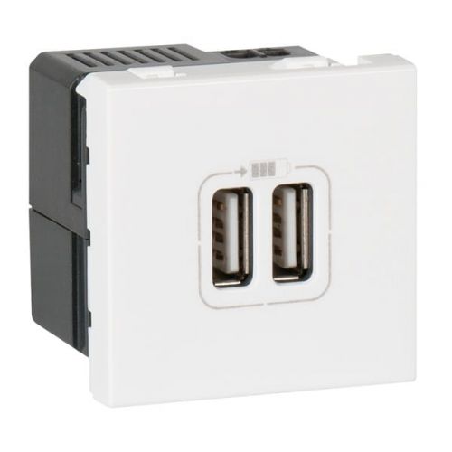 Miniatuur van Legrand mosaic USB 5V 2400mA 2mod wit (077594)