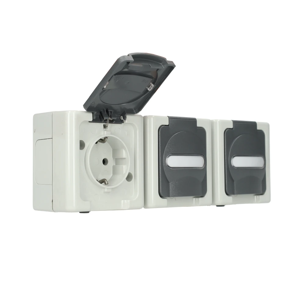 Miniatuur van Kopp blue electric stopcontact IP44 horizontaal met deksel en randaarde 3-voudig opbouw grijs