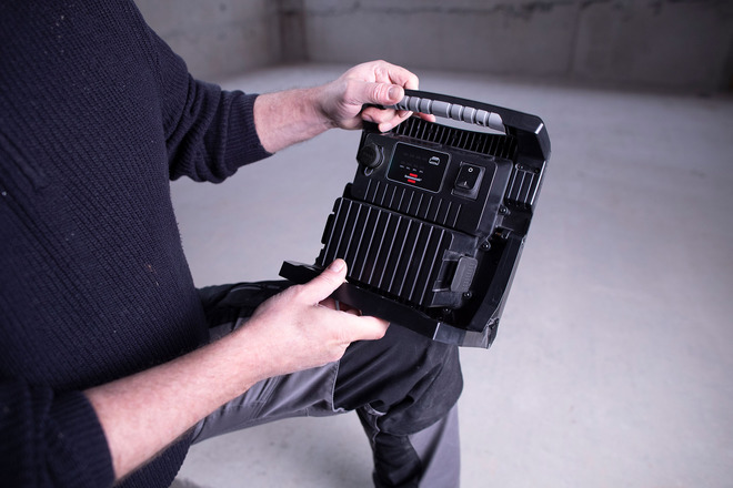 Miniatuur van BRENNENSTUHL werklamp compatible met verschillende 18V accu's en stekker 5 meter 60W 6200lm - 6050 MH (1173140600)