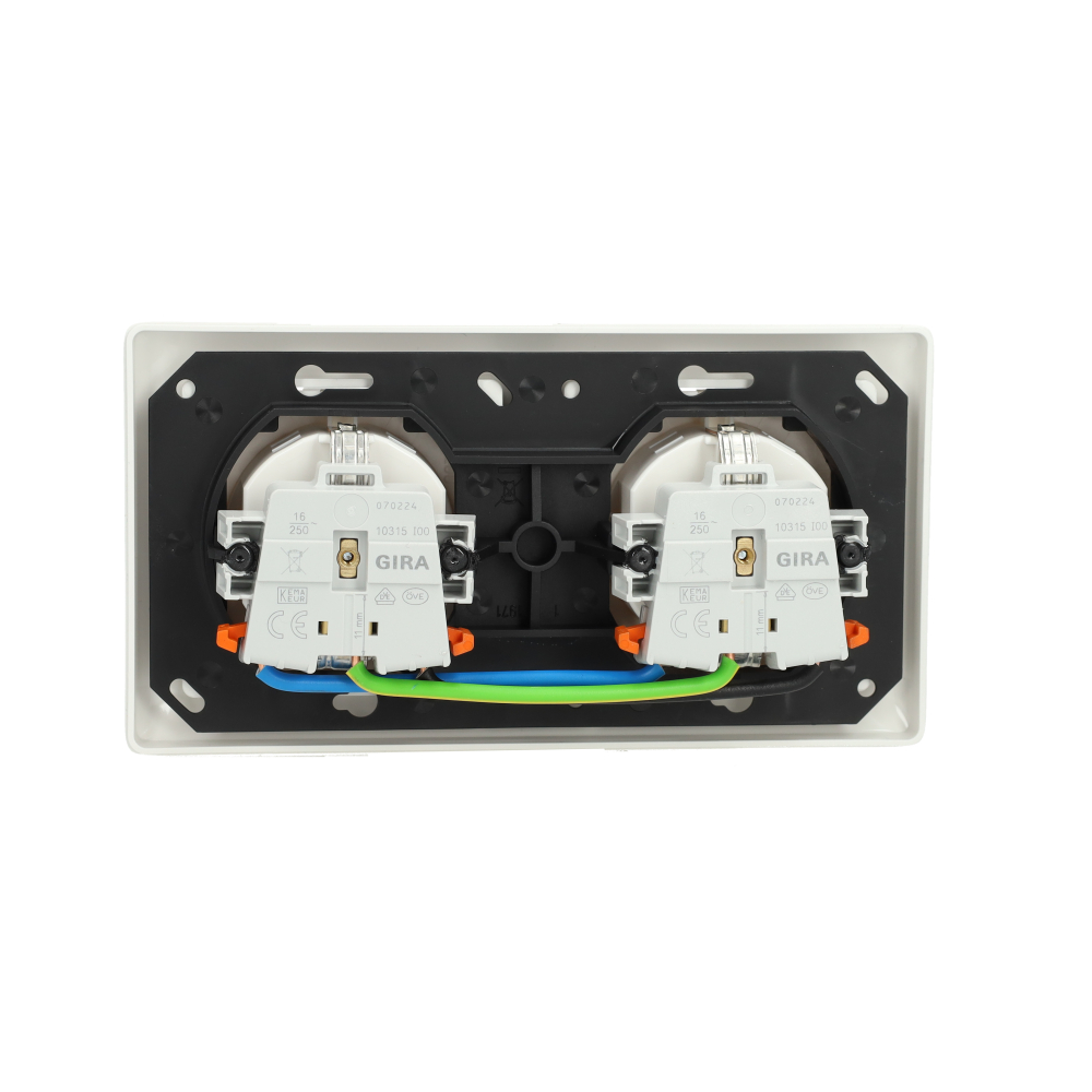 Miniatuur van Gira stopcontact met randaarde voorbedraad 2-voudig - standaard 55 zuiver wit mat (479304)
