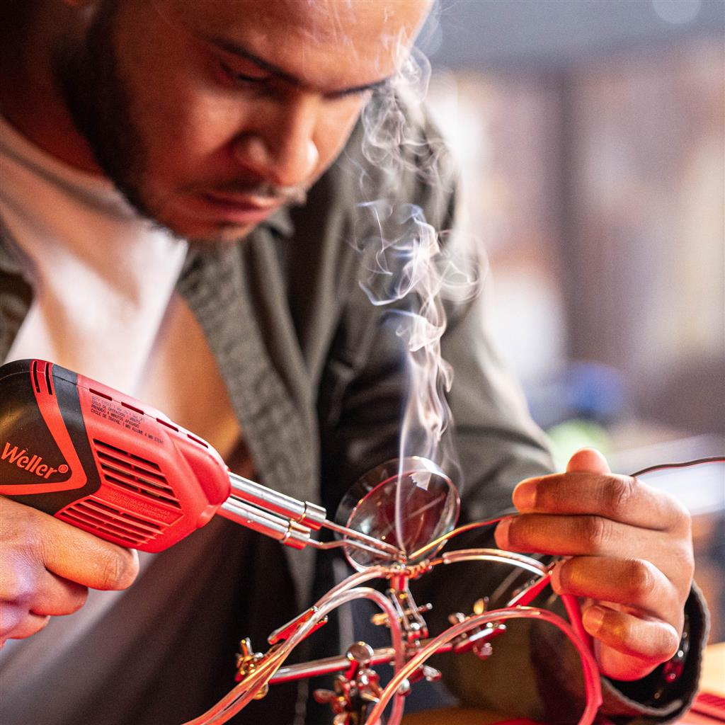 Miniatuur van Weller soldeerpistool 2-standen 230V 100-140W 482°C type 9400 met led (WLG940023C)