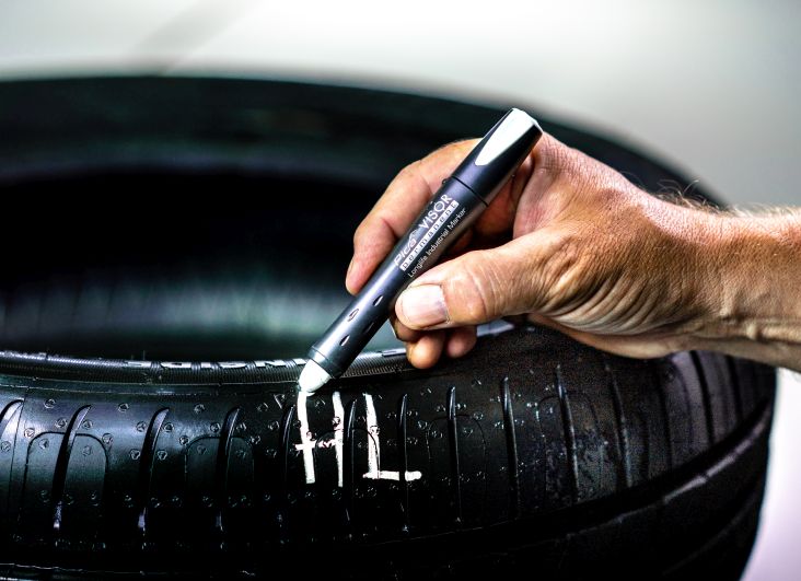 Miniatuur van Pica Visor permanent marker 990/52 - rood (PI99040)