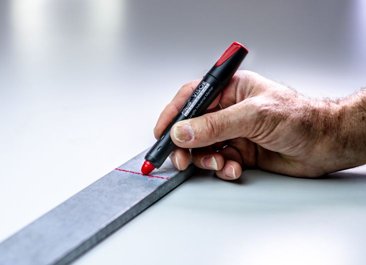 Miniatuur van Pica Visor permanent marker 990/52 - rood (PI99040)