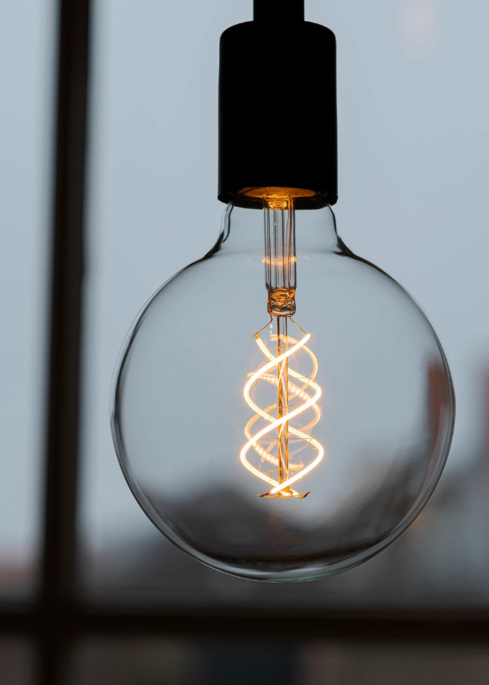 Miniatuur van Bailey LED lamp filament bol E27 4W 300lm flame wit 2200K dimbaar (144337)