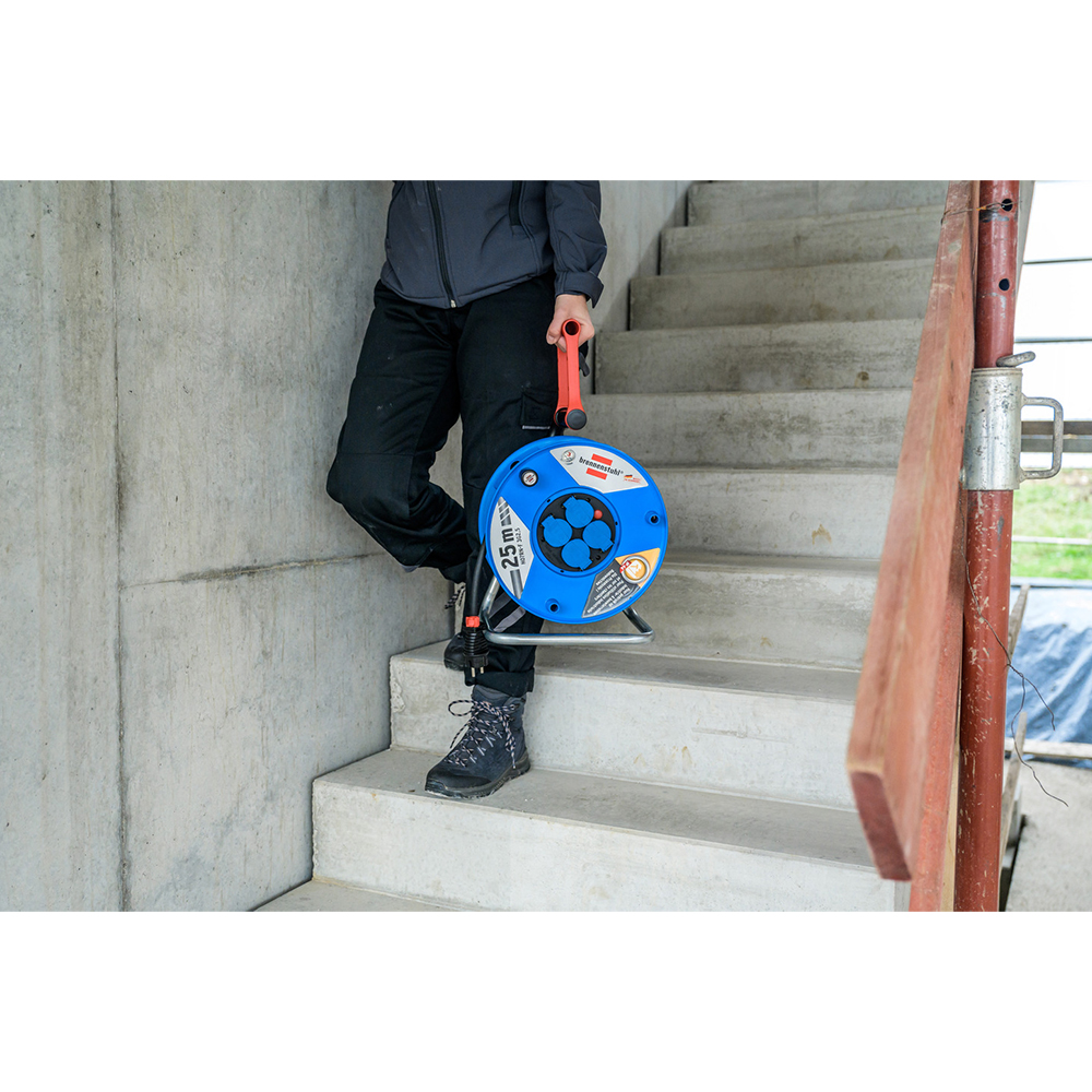 Miniatuur van BRENNENSTUHL kabelhaspel 4-voudig met penaarde 25 meter H07RN-R 3G2,5 neopreen IP44 (1208444)