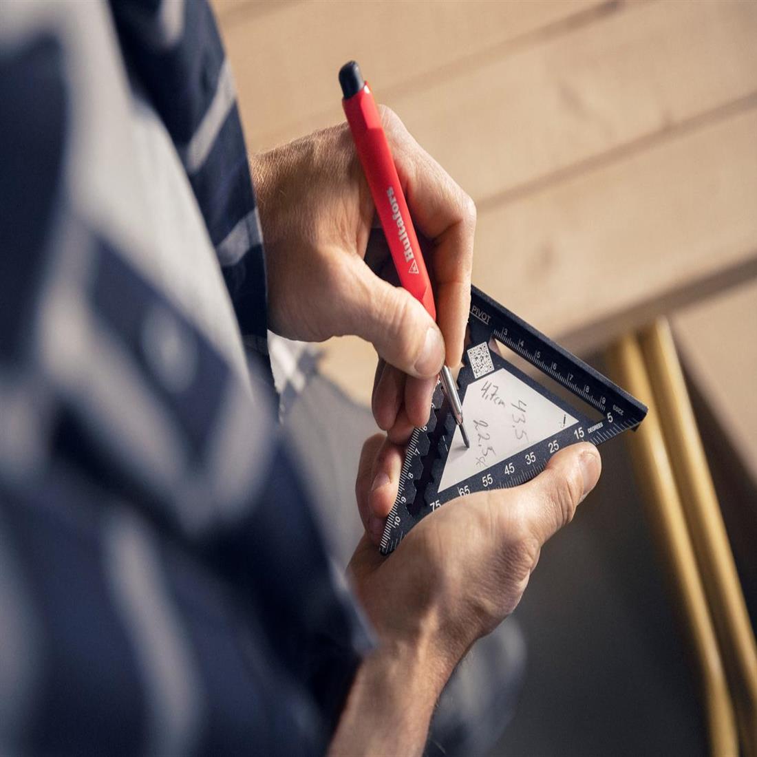 Miniatuur van Hultafors metric rafter speed square Mini 0-90 graden (257030)