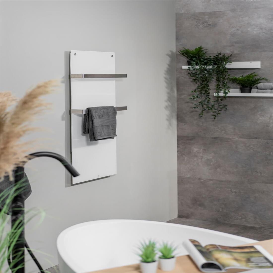 Miniatuur van Eurom Sani 800 badkamer infrarood verwarming 800W met handdoekbeugels, WiFi en app (350371)