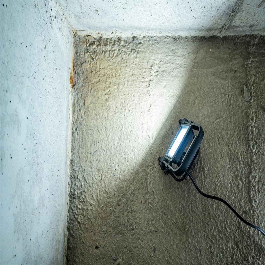 Miniatuur van BRENNENSTUHL bouwlamp Jaro 20W 2300lm 6500K IP65 2meter kabel