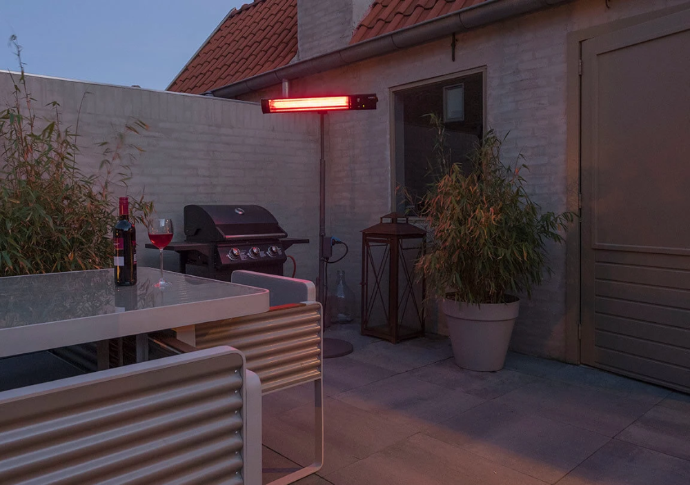 Miniatuur van Eurom elektrische terrasverwarming 2000W met afstandsbediening IP65 - zwart (334432)