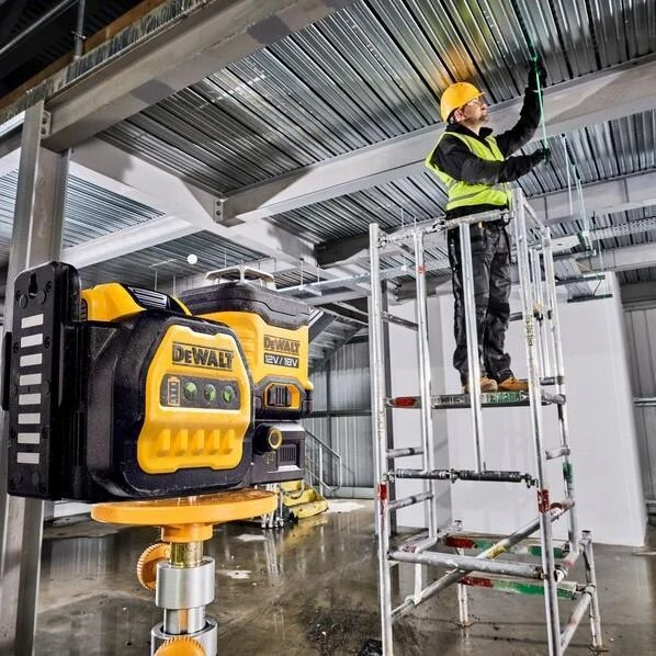Miniatuur van DeWALT accu kruislijnlaser 12/18V groen 3x 360° met 2,0Ah accu en lader in TSTAK koffer (DCE089D1G18-QW)