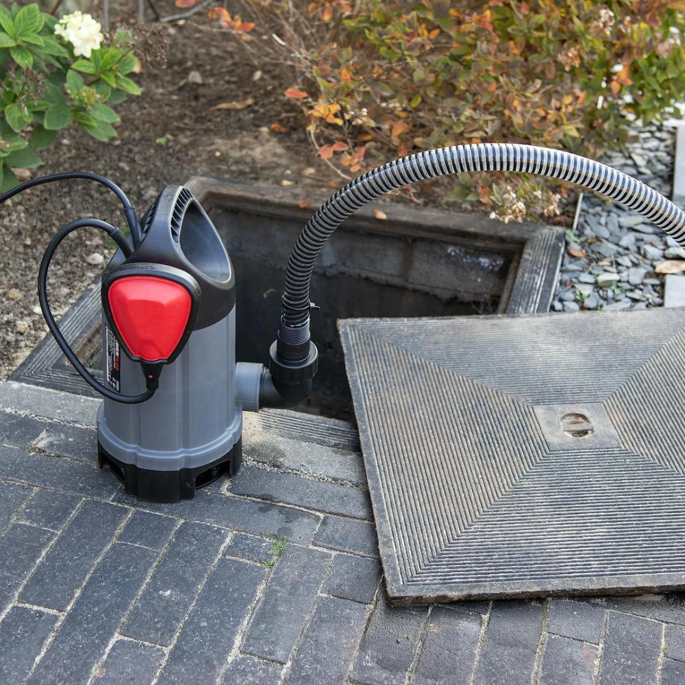 Miniatuur van PowerPlus vuil- en schoonwater dompelpomp 230V 400W 7500 l/h (POWEW67904)