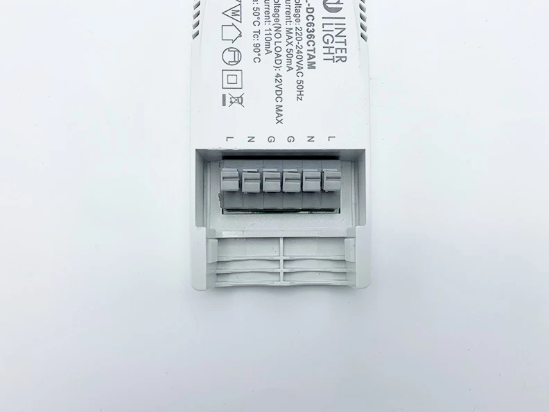 Miniatuur van INTERLight IP44 led spot 6W Ø88mm 2700K wit dimbaar incl. driver (IL-DC636DW)
