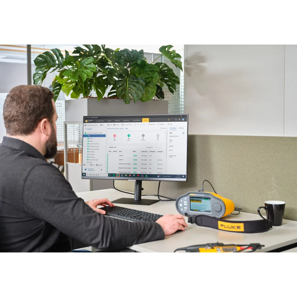 Miniatuur van FLUKE 1672 SCH multifunctionele installatietester max. belasting 660V in draagkoffer (5580829)