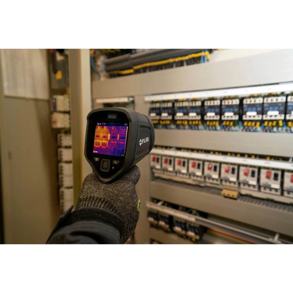 Miniatuur van FLIR E8 Pro Infrarood Camera 320x240 9Hz -20°C tot 550°C met Ignite Cloud (13303-0302)