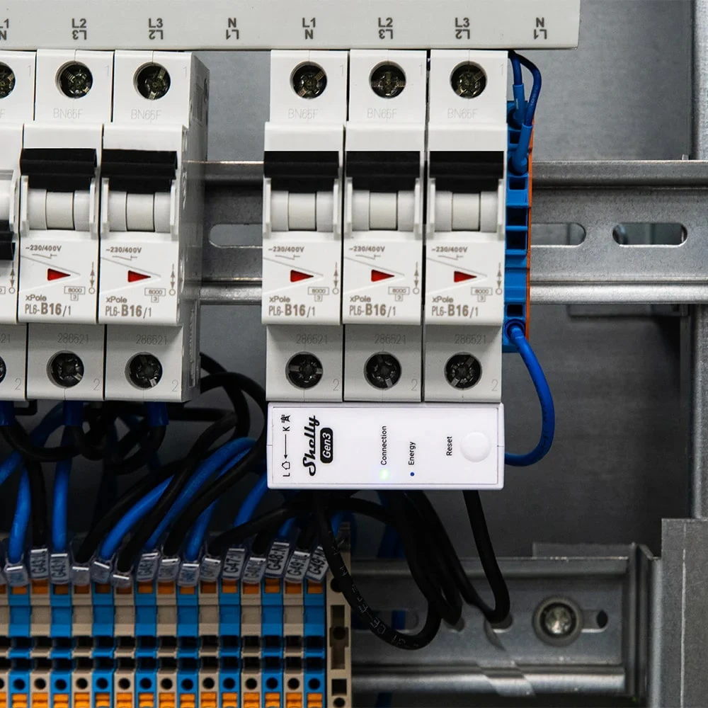 Miniatuur van Shelly energiemeter met platte aansluiting 3EM-63T Gen3 (S3EM-003CXCEU63-W)
