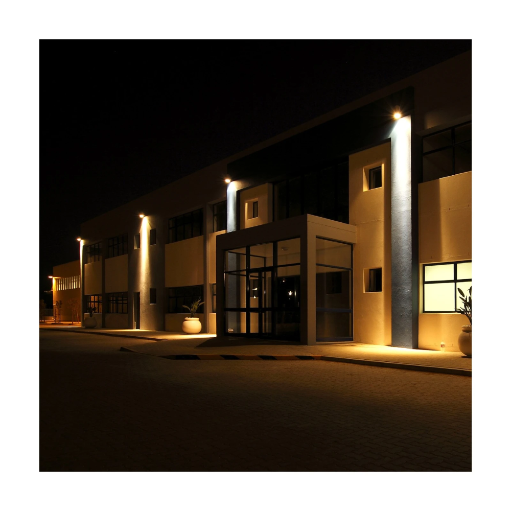 Miniatuur van Yphix LED schijnwerper 30W 3900lm warm wit 3000K IP65 (50740080)