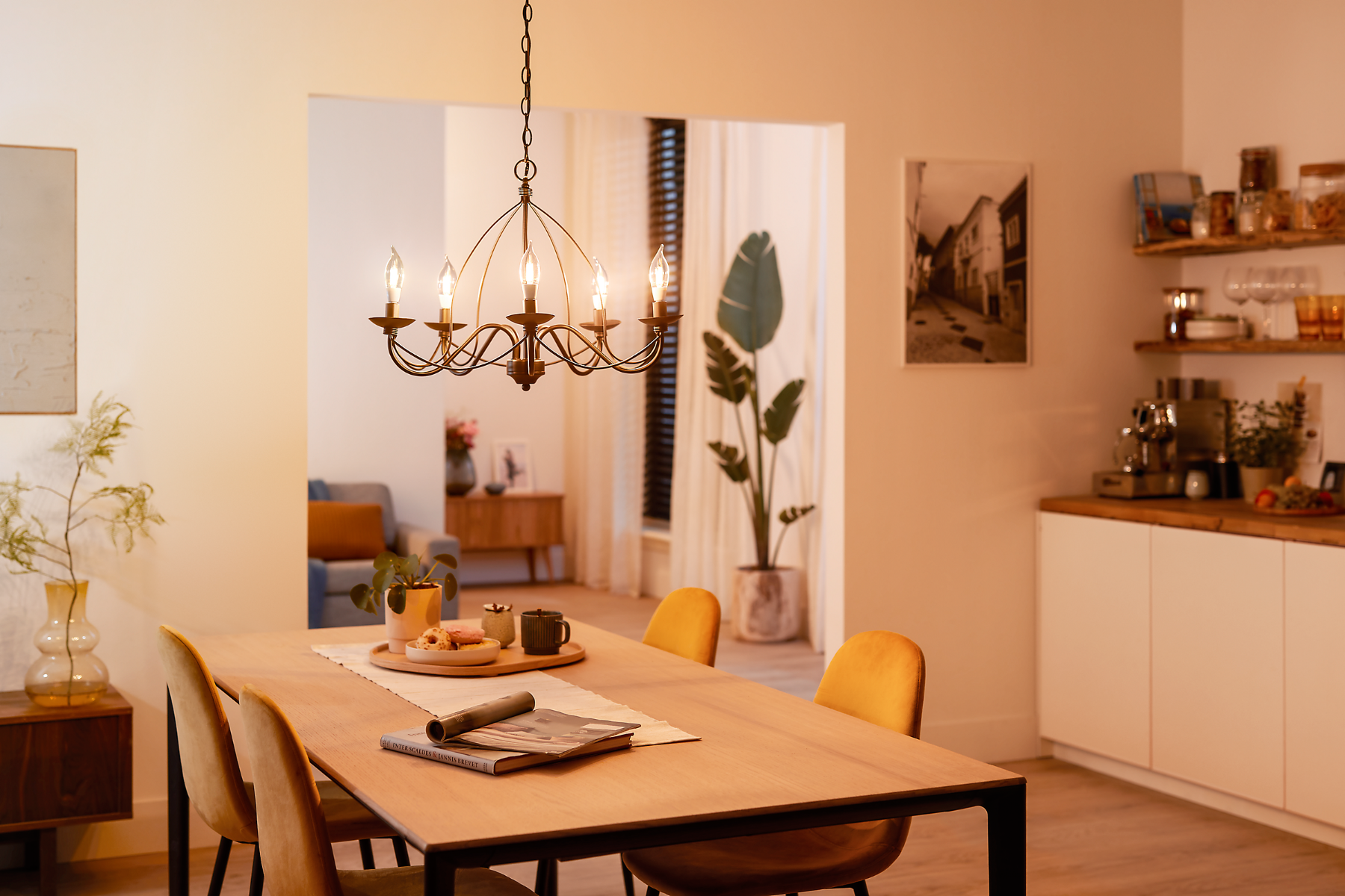 Miniatuur van Philips LED lamp kaars E14 2.5W 340lm CCT dimbaar (8719514449350)