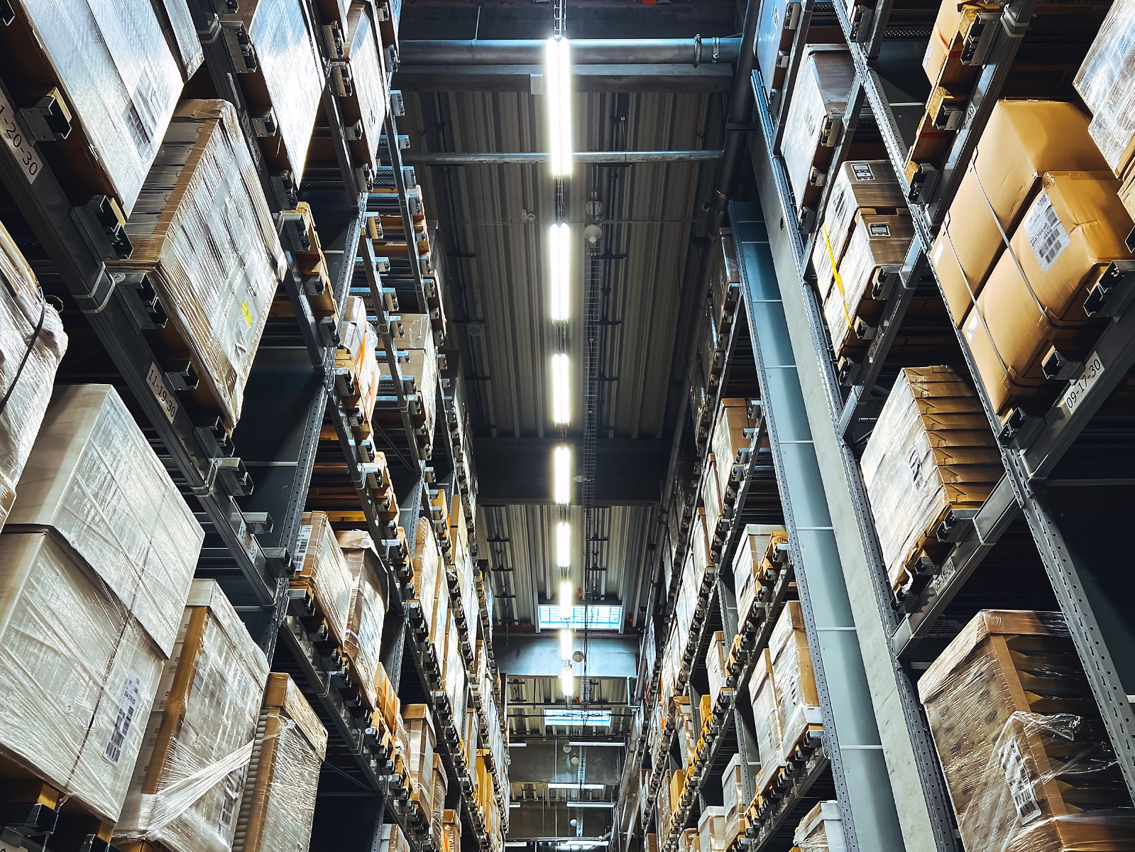 Miniatuur van Philips LED buis TL T8 G13 16.7W 2900lm warm wit 3000K 1500mm (8720169388116)