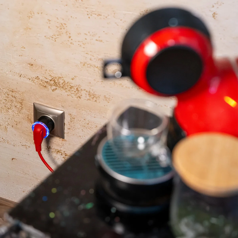 Miniatuur van Shelly Plug S Gen3 - tussenstekker 12A met energiemeting - wit (S3PL-00112EU-W)