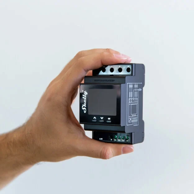 Miniatuur van Shelly Pro 4PM V2 - schakelactor 4-voudig 16A met energiemeting DIN-rail (SPSW-104PE16EU)