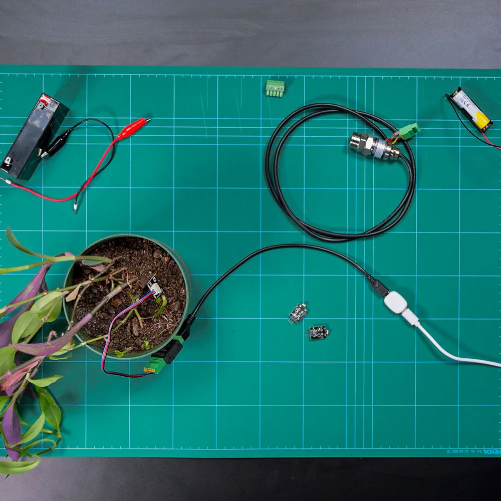 Miniatuur van Shelly The Pill low-voltage controller Wi-Fi/Bluetooth - wit (S3SN-0U53X)