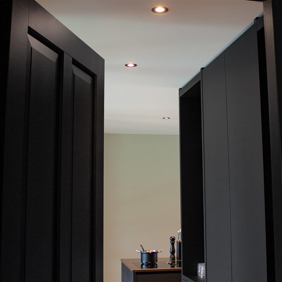 Miniatuur van Yphix inbouwspot rond kantelbaar zwart GU10 zaagmaat Ø80mm - diameter 92mm (50114465)