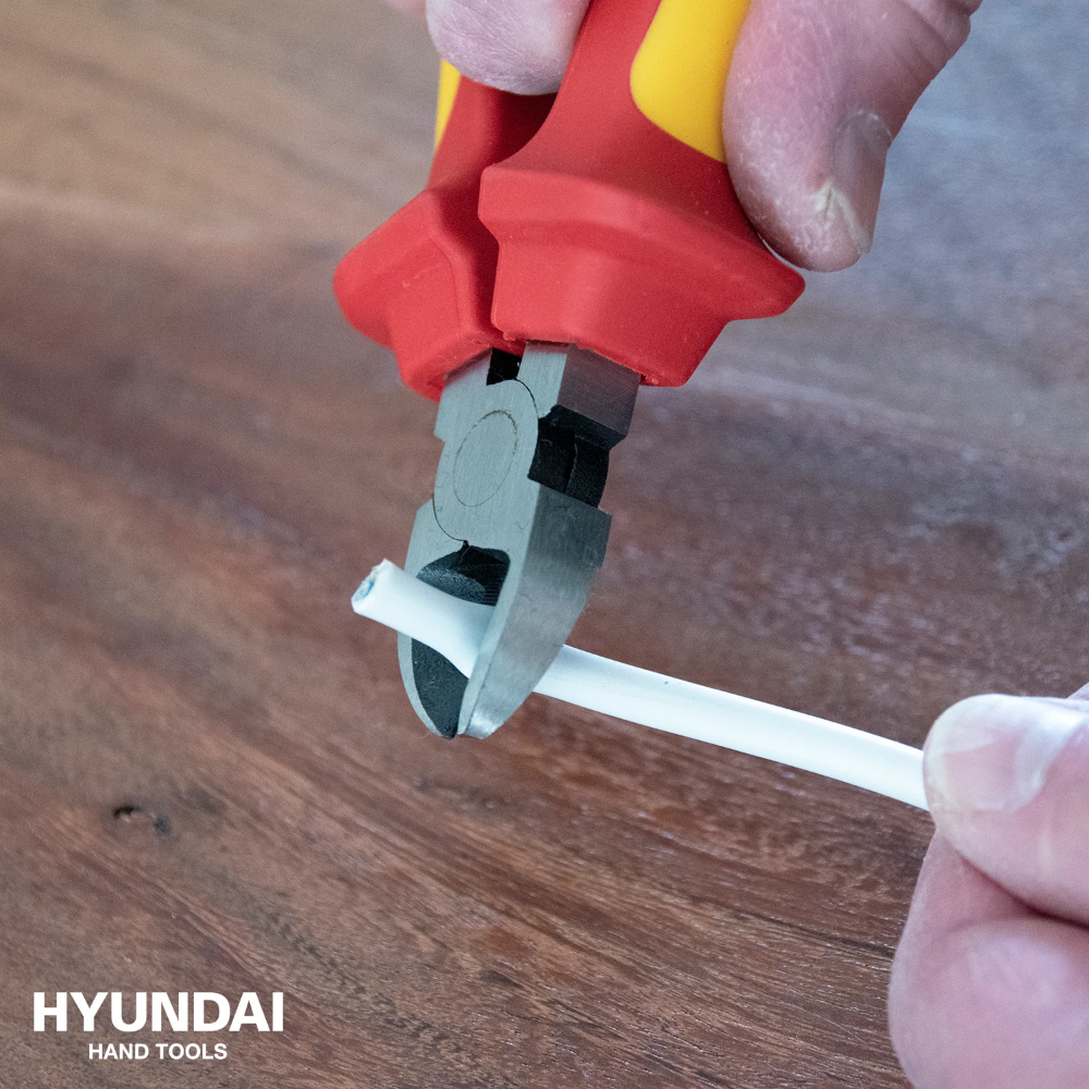 Miniatuur van Hyundai zijkniptang geborsteld chroom vanadium VDE tot 1000V 160mm (59123)