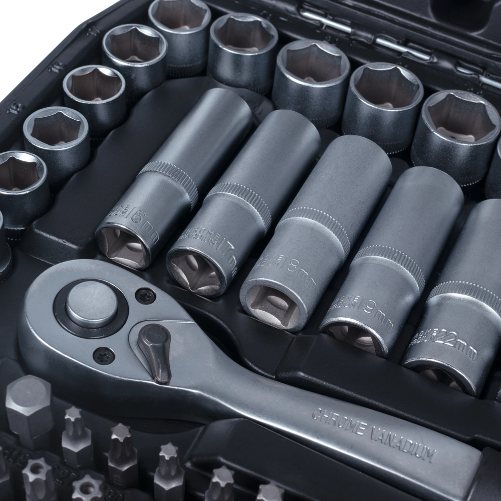 Miniatuur van Hyundai gereedschapset met dopsleutelset steekringsleutelset en bitset 216-delig (59654)