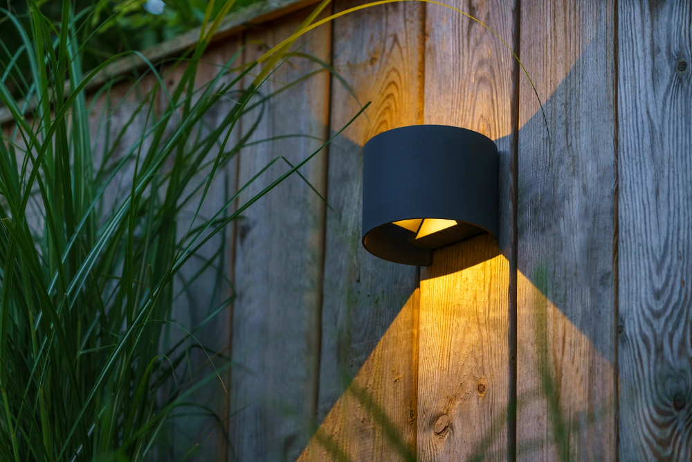 Miniatuur van Garden Lights Goura opbouwspot 6W kantelbaar rond IP44 zwart (3178011)