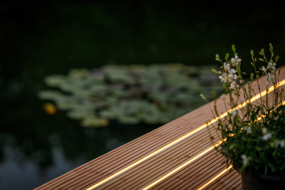 Miniatuur van Lightpro LED strip 12V warm wit 3000K SMD IP67 15 meter (175L)