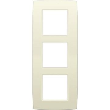 Niko drievoudige afdekplaat 60mm verticale centerafstand - Original Cream (100-76300)