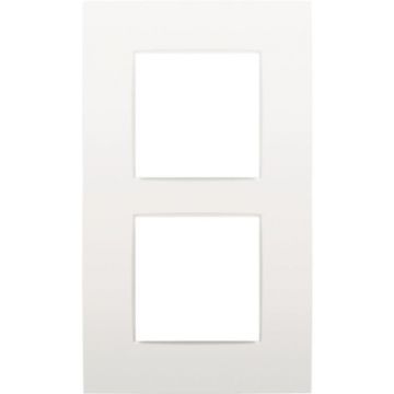 Niko tweevoudige afdekplaat 60mm centerafstand - Intense White (120-76200)