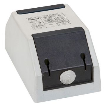Legrand veiligheidstransformator enkelfasig 230/400V prim. 24/48V sec. 63 VA (042720)