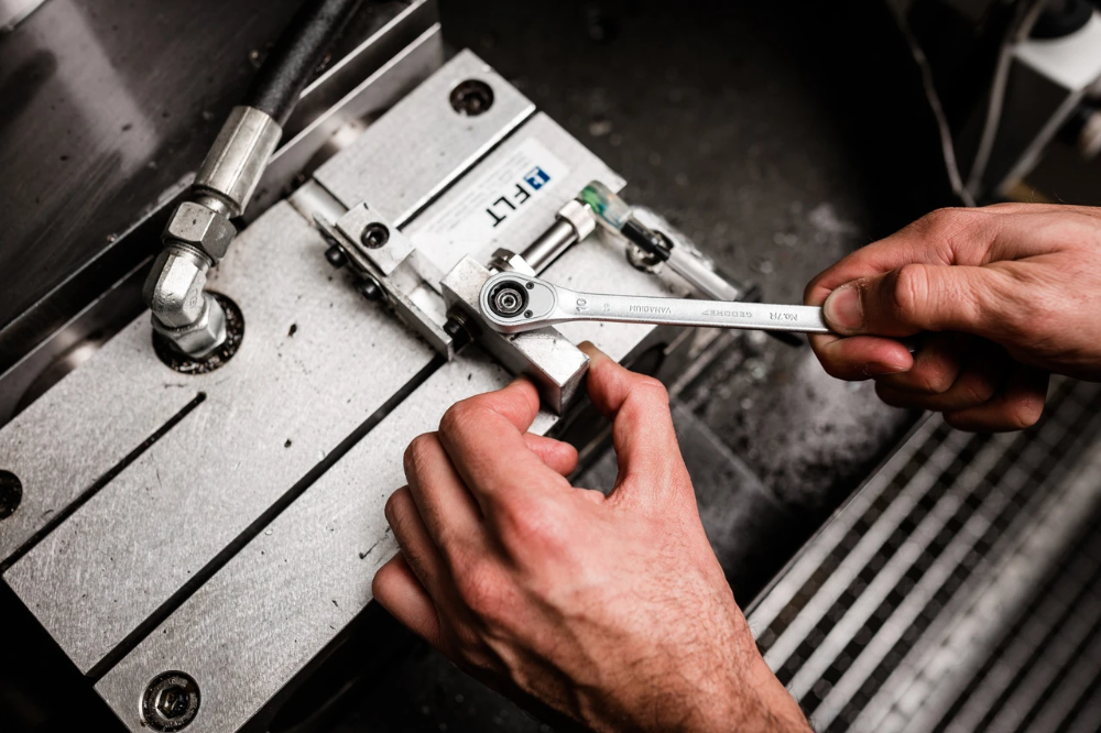 Miniatuur van GEDORE ringratel steeksleutel met UD-profiel 10mm lengte 160mm (7 R 10)