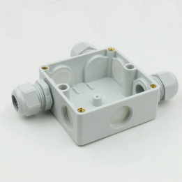 Aftakdoos waterdicht maken met gietmofpakket